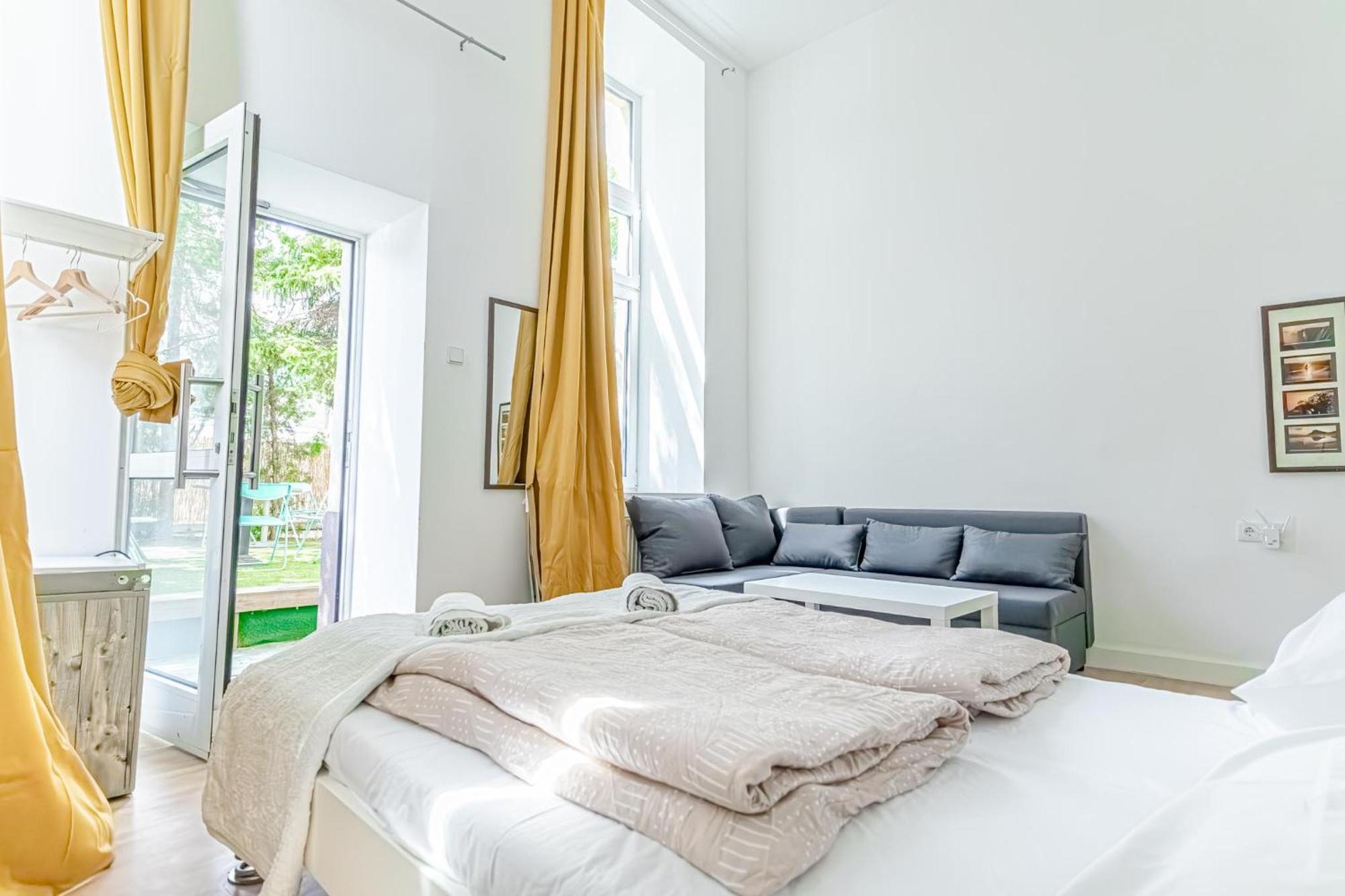 Loevly Shared 6Br With Garden Near Danube & Millenium City Viena Exterior foto
